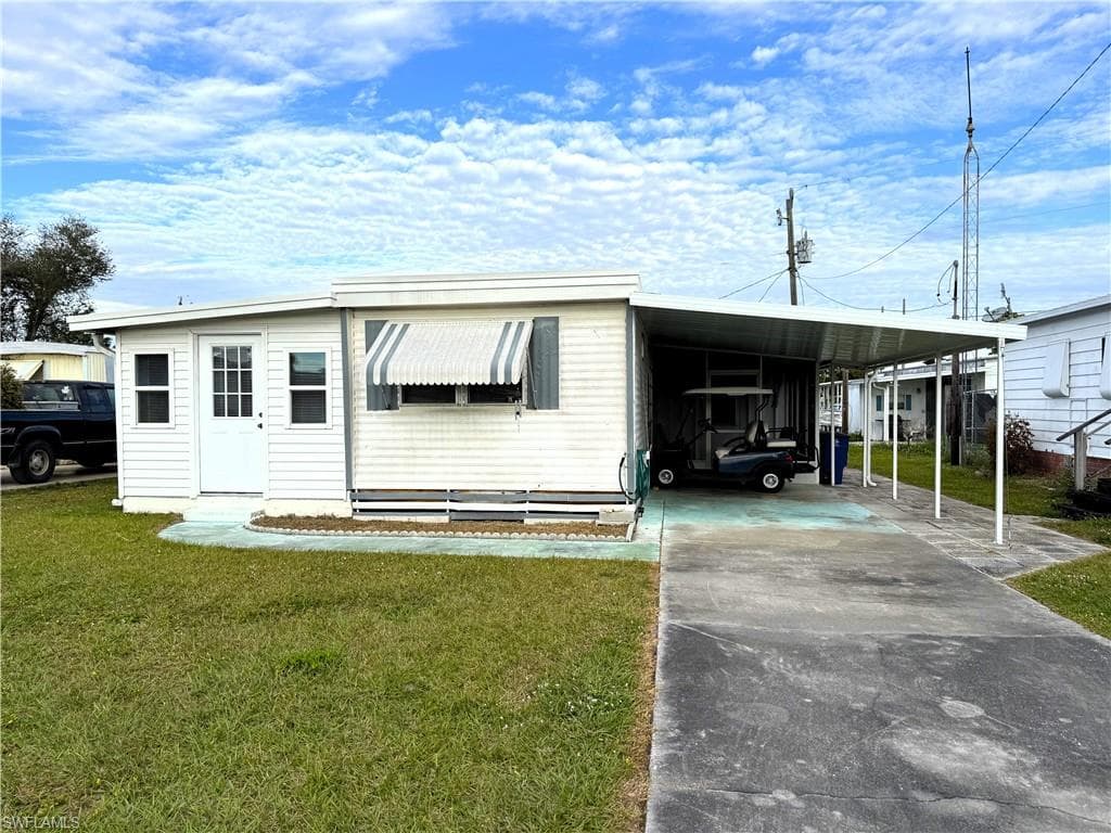 115 Gaslight AVE NORTH FORT MYERS, FL 33917
