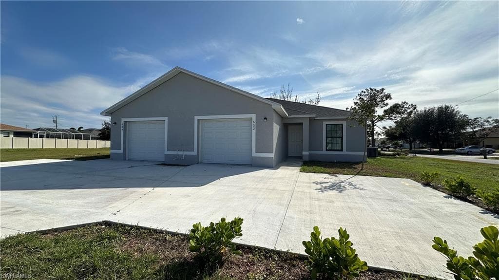611 Nicholas PKWY W CAPE CORAL, FL 33991