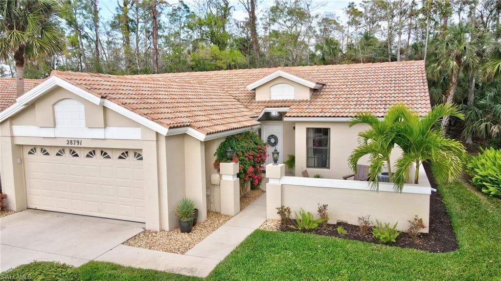28791 Wild Coffee CT BONITA SPRINGS, FL 34135