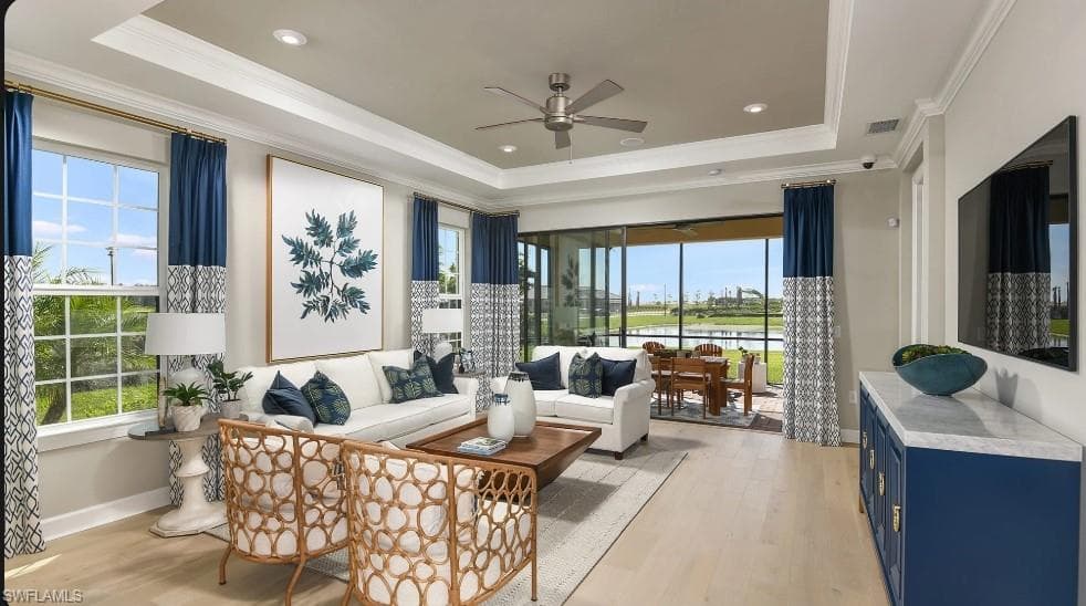 15522 Vittorio NAPLES, FL 34114