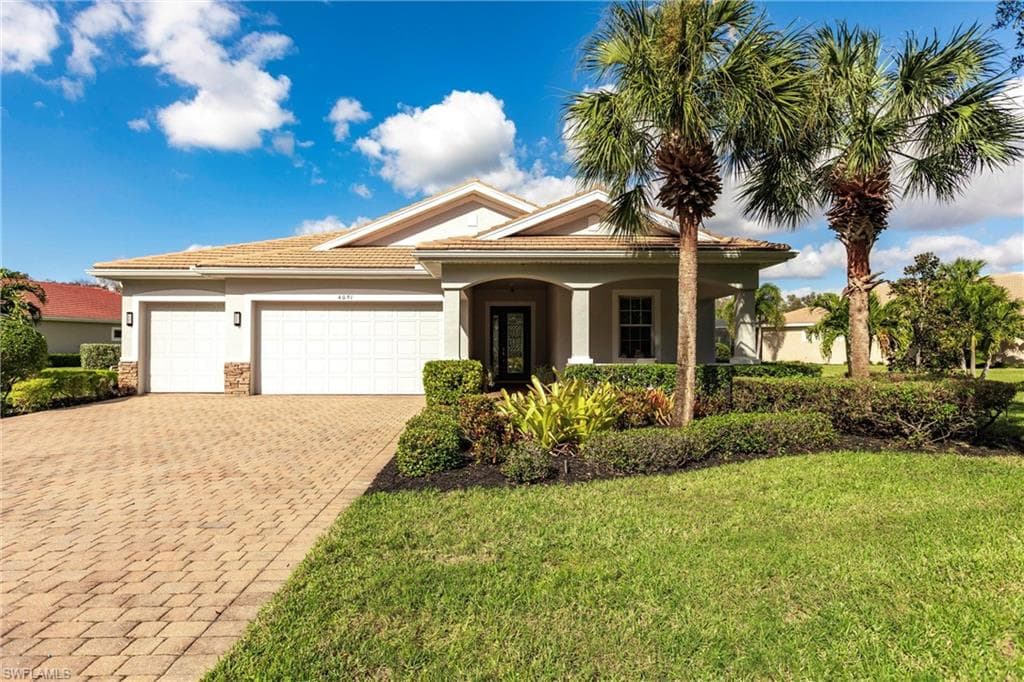 4091 Otter Bend CIR FORT MYERS, FL 33905