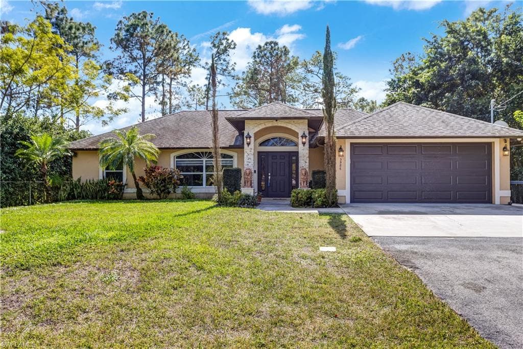 3986 31st AVE NE NAPLES, FL 34120