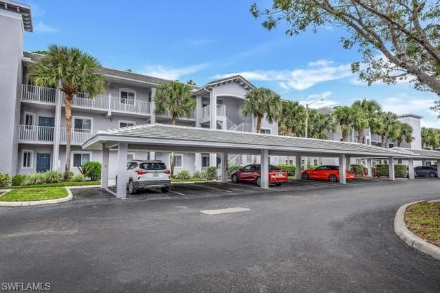 7819 Regal Heron CIR 205 NAPLES, FL 34104