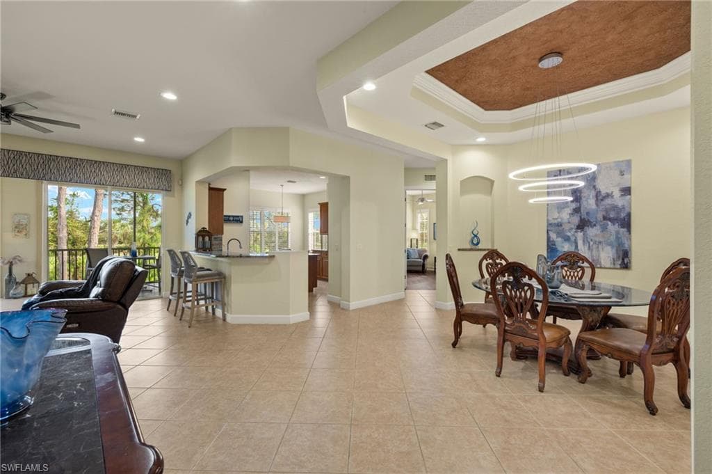 23751 Merano CT 202 ESTERO, FL 34134