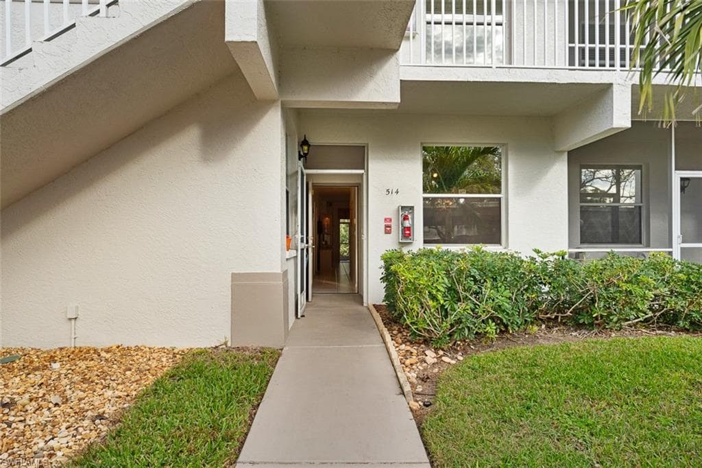 20790 Country Creek DR 514 ESTERO, FL 33928