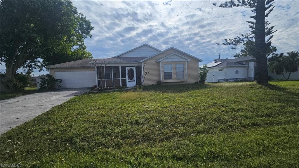 206 SE 19th ST CAPE CORAL, FL 33990