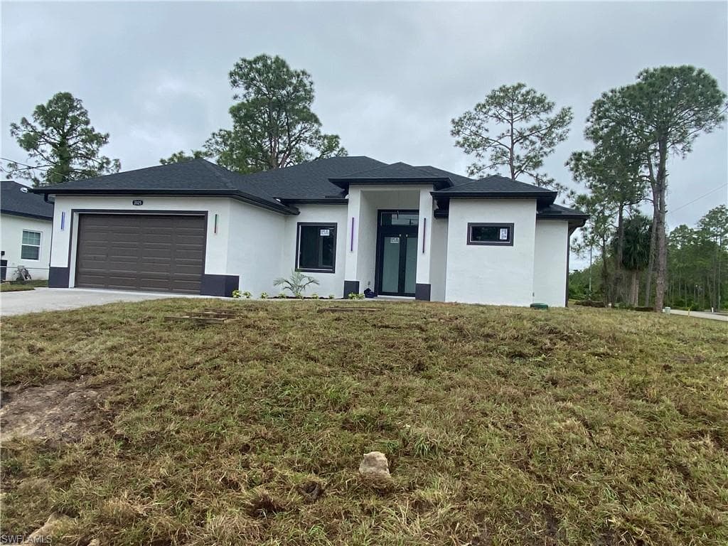 2025 Jackson AVE W ALVA, FL 33920