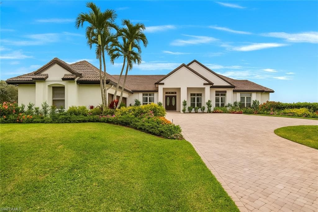 13556 Rosewood LN NAPLES, FL 34119