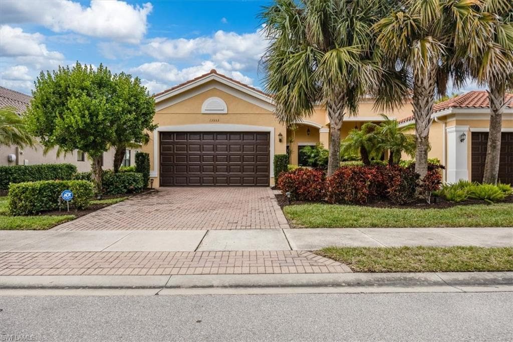 13553 Coronado DR NAPLES, FL 34109