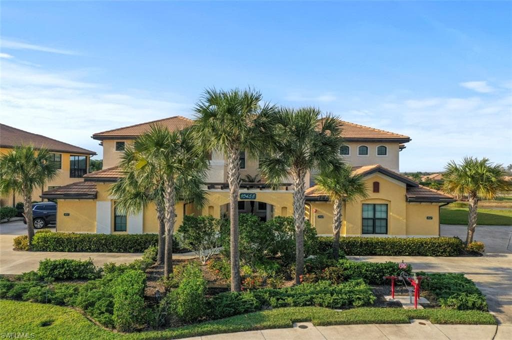 10458 Casella WAY 202 FORT MYERS, FL 33913