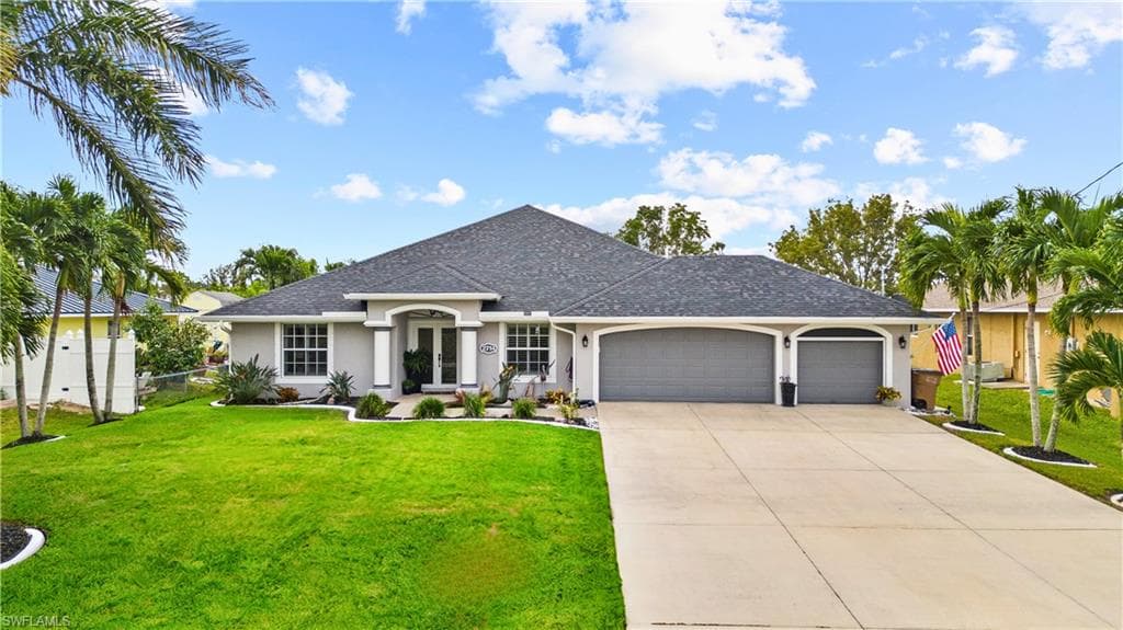 2714 6th ST CAPE CORAL, FL 33993