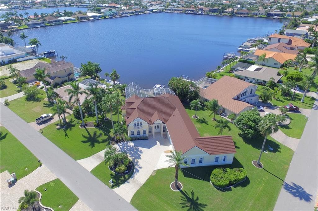 5204 SW 5th PL CAPE CORAL, FL 33914