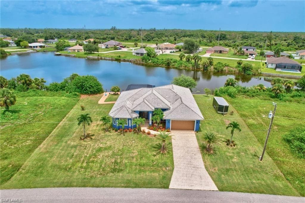2151 NE 20th LN CAPE CORAL, FL 33909