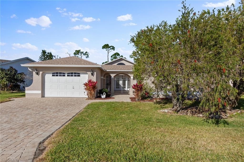 3854 Sabal Springs BLVD NORTH FORT MYERS, FL 33917