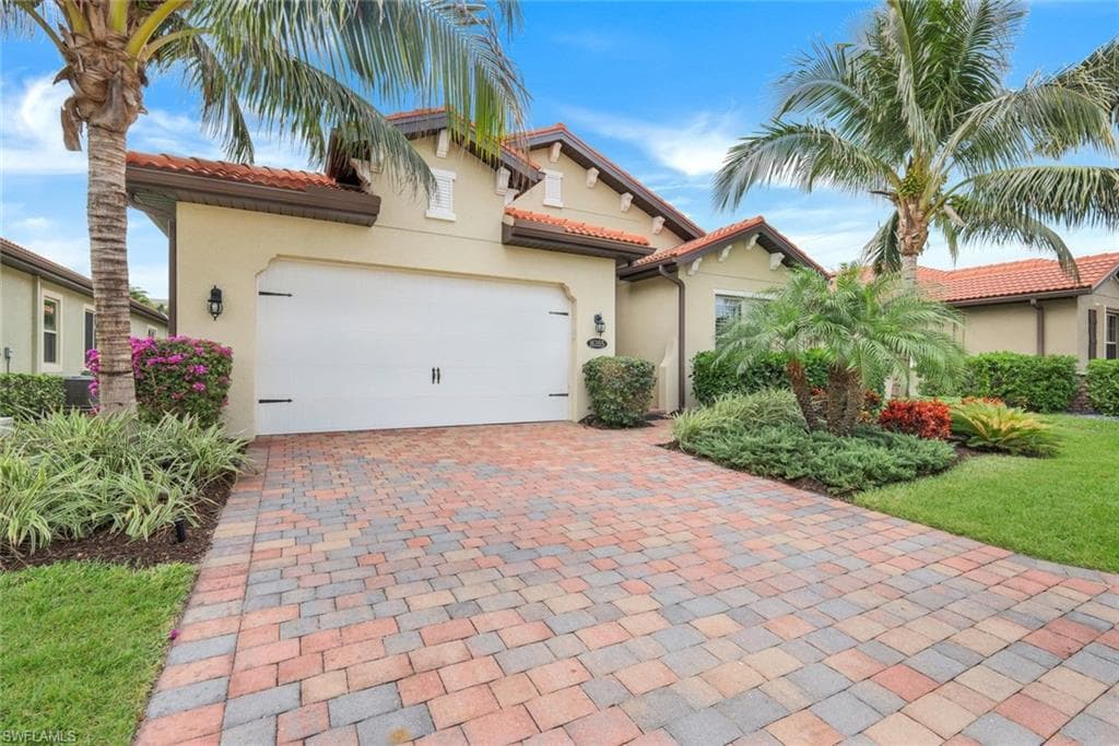 16355 Barclay CT NAPLES, FL 34110