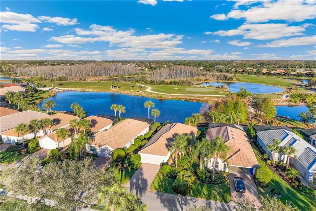 10059 Oakhurst WAY FORT MYERS, FL 33913
