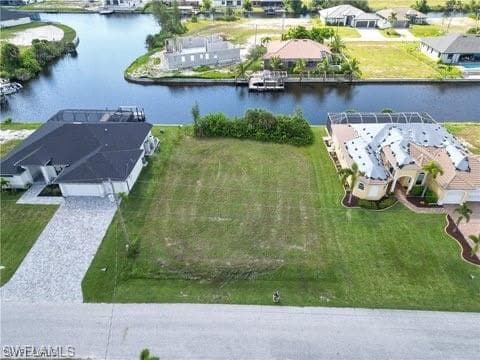 2318 NW 38th PL CAPE CORAL, FL 33993