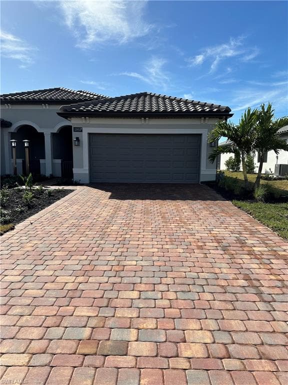 11933 Sacra PL FORT MYERS, FL 33913