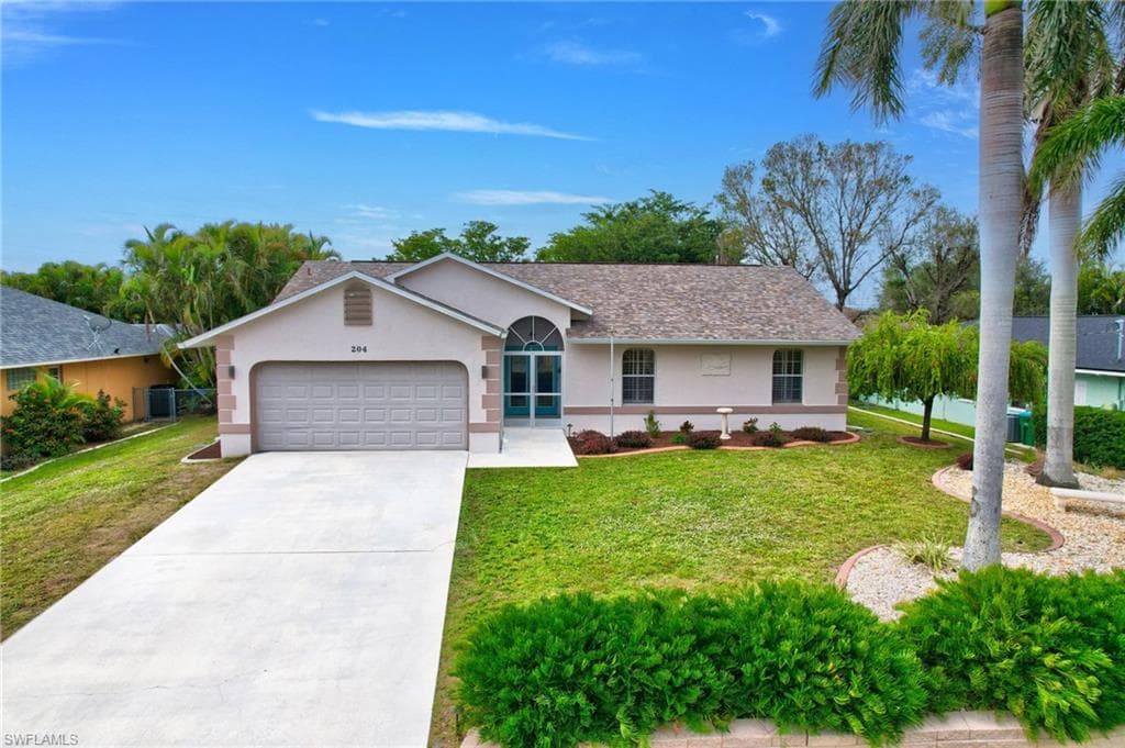 204 SE 13th PL CAPE CORAL, FL 33990