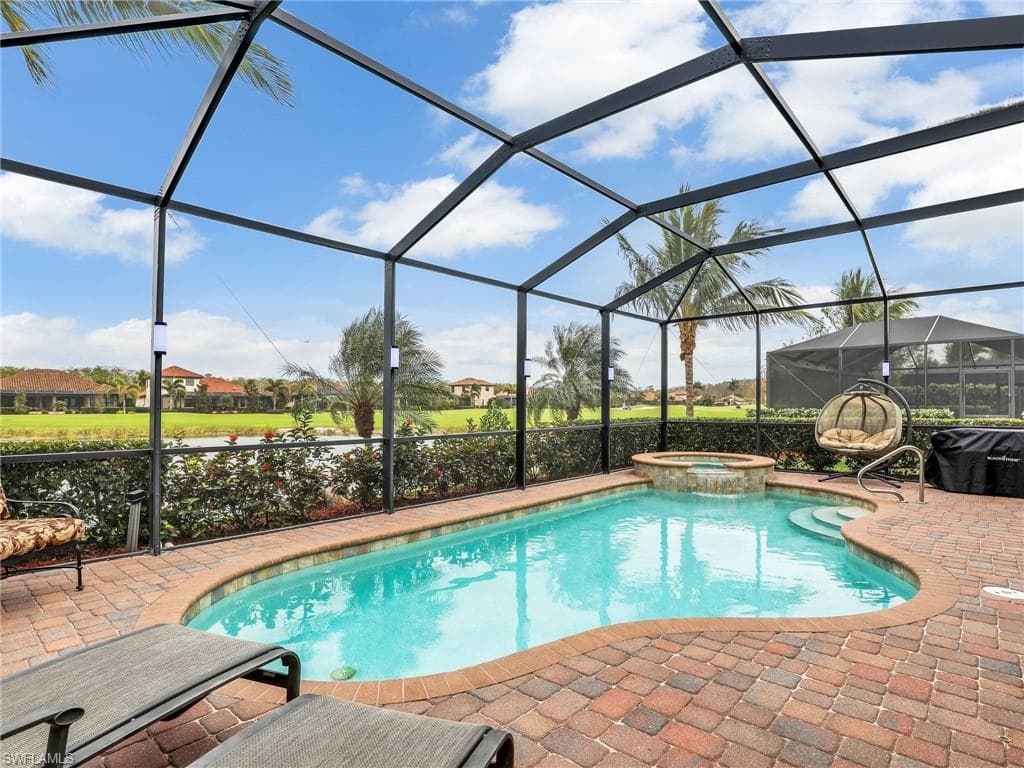 28629 Newtown CT BONITA SPRINGS, FL 34135