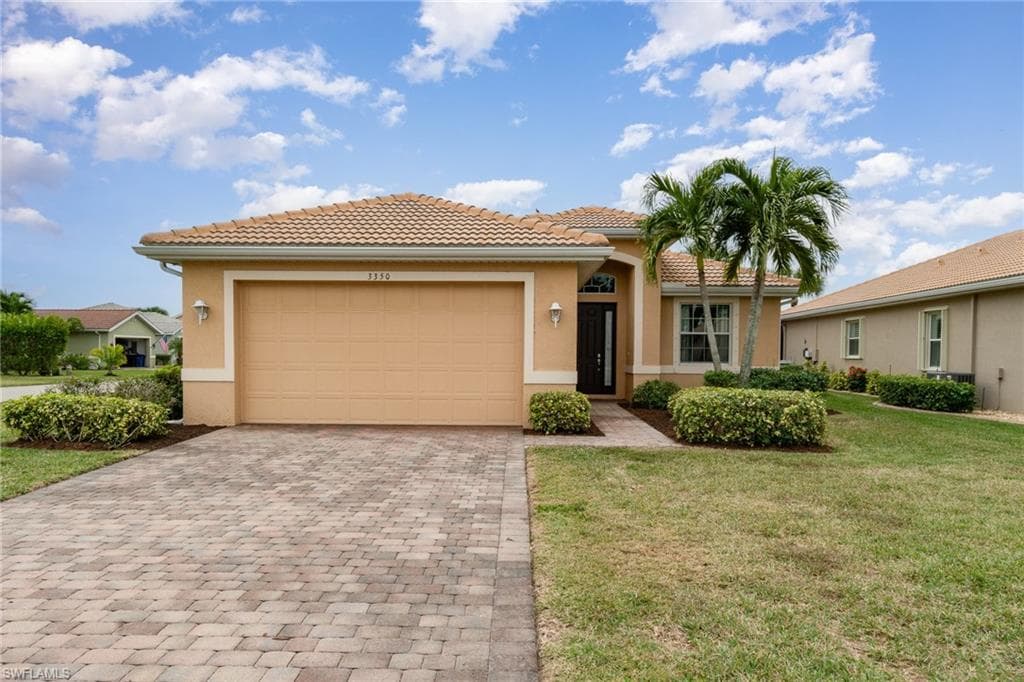 3350 Magnolia Landing LN NORTH FORT MYERS, FL 33917