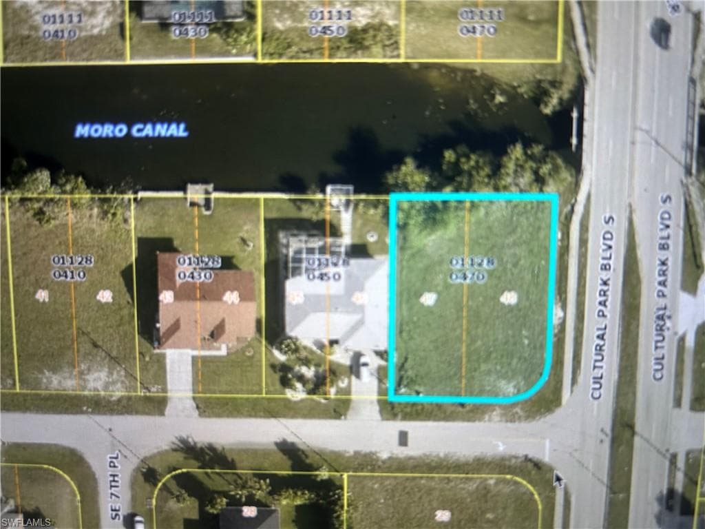 709 2nd ST CAPE CORAL, FL 33990
