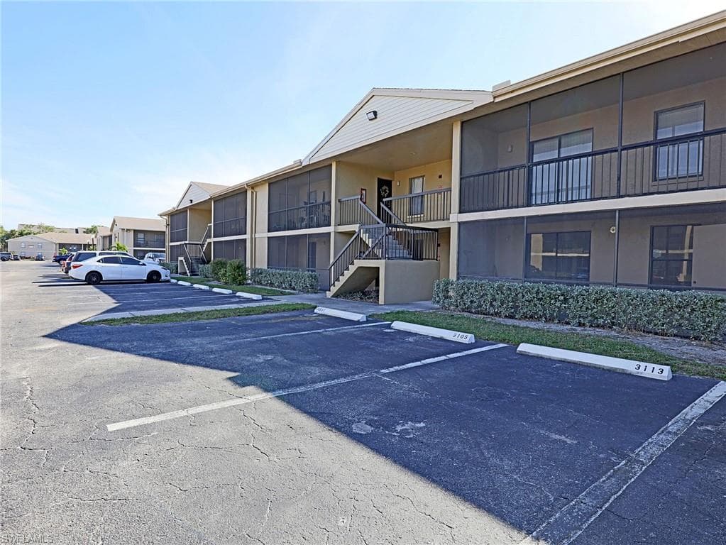 5331 Summerlin RD 3106 FORT MYERS, FL 33919
