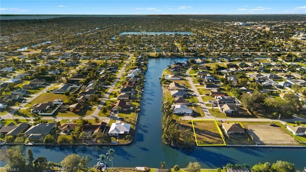 1837 NE 2nd ST CAPE CORAL, FL 33909