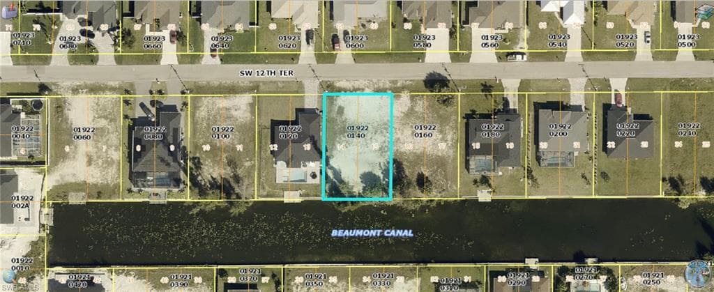 640 SW 12th TER CAPE CORAL, FL 33991
