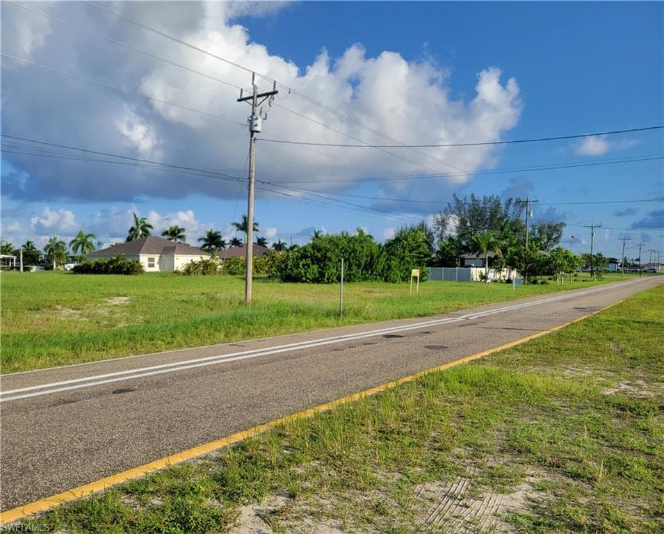 1010 Old Burnt Store RD N CAPE CORAL, FL 33993