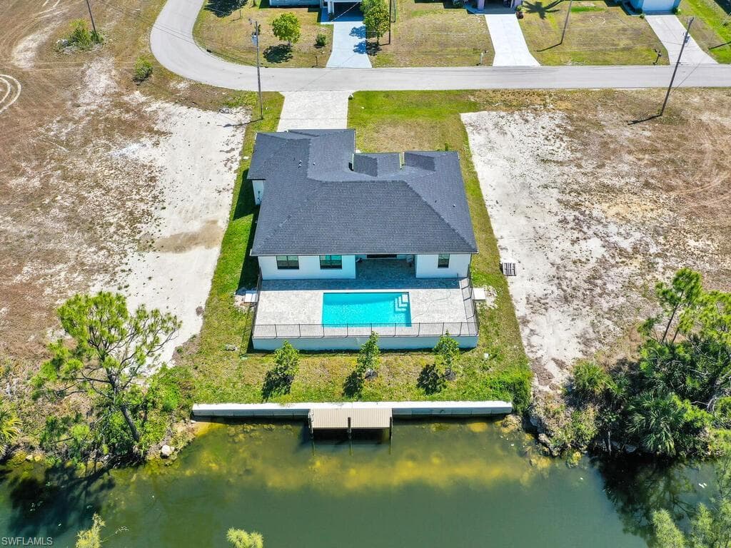4140 NE 19th PL CAPE CORAL, FL 33909