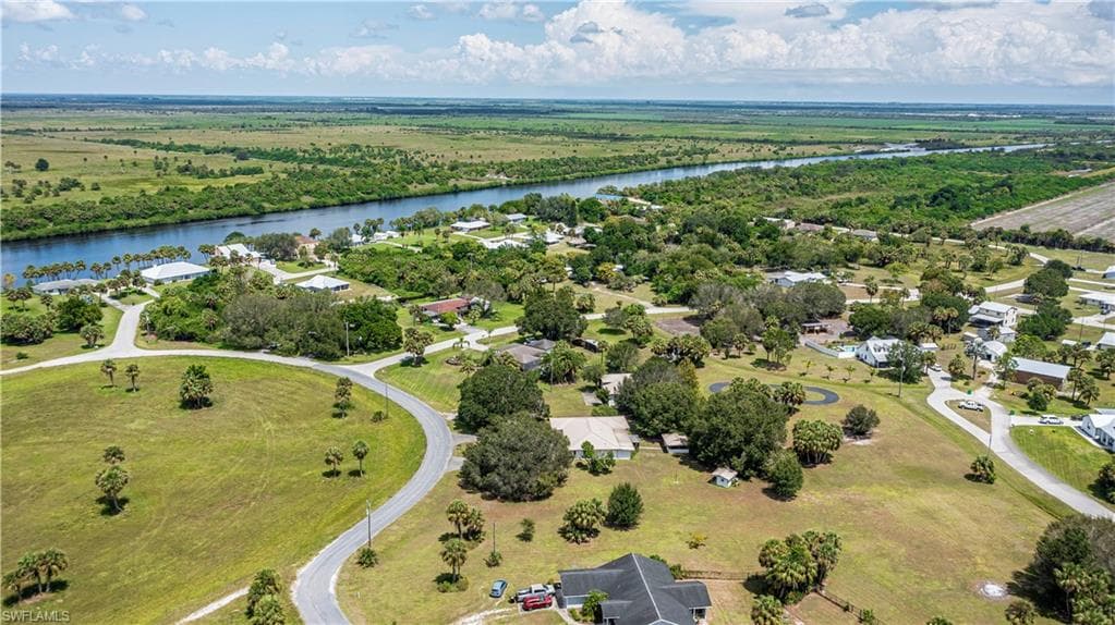 1038 Seminole CIR MOORE HAVEN, FL 33471