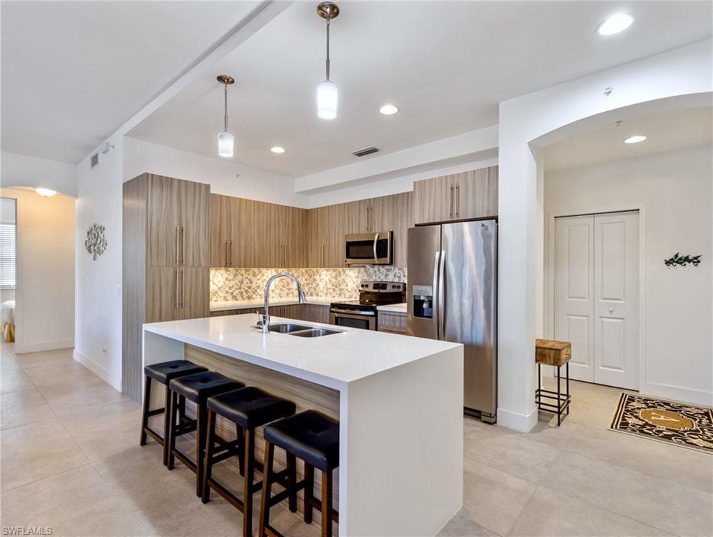 11701 Olivetti LN 110 FORT MYERS, FL 33908