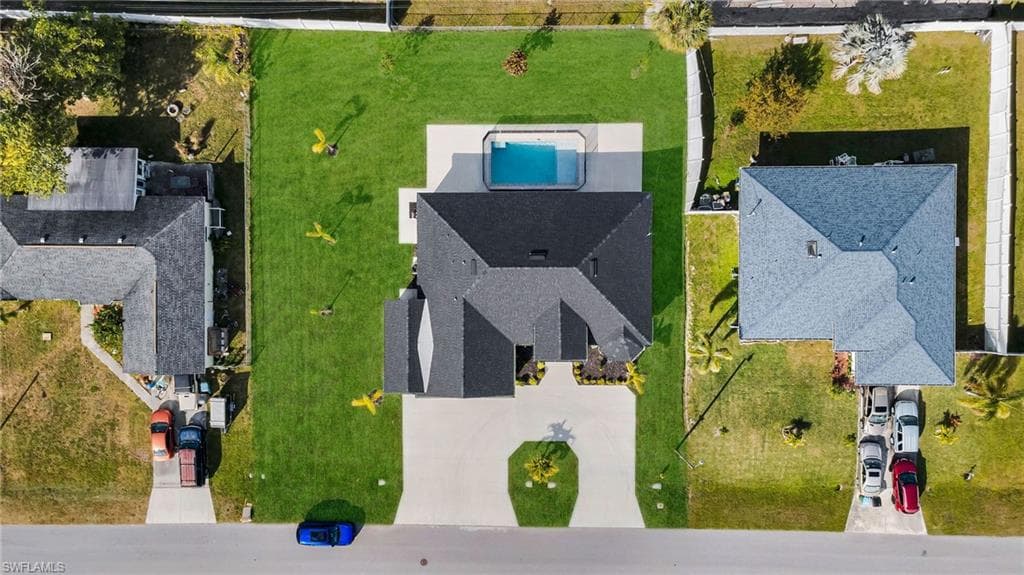 423 NW 6th TER CAPE CORAL, FL 33993