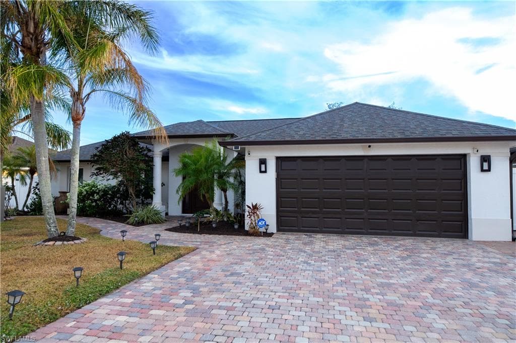 10856 Sea Coral CT BONITA SPRINGS, FL 34135