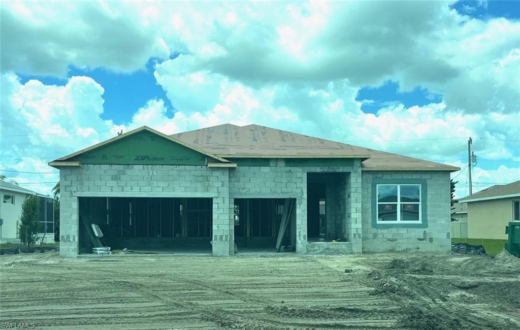2317 SW 27th ST CAPE CORAL, FL 33914