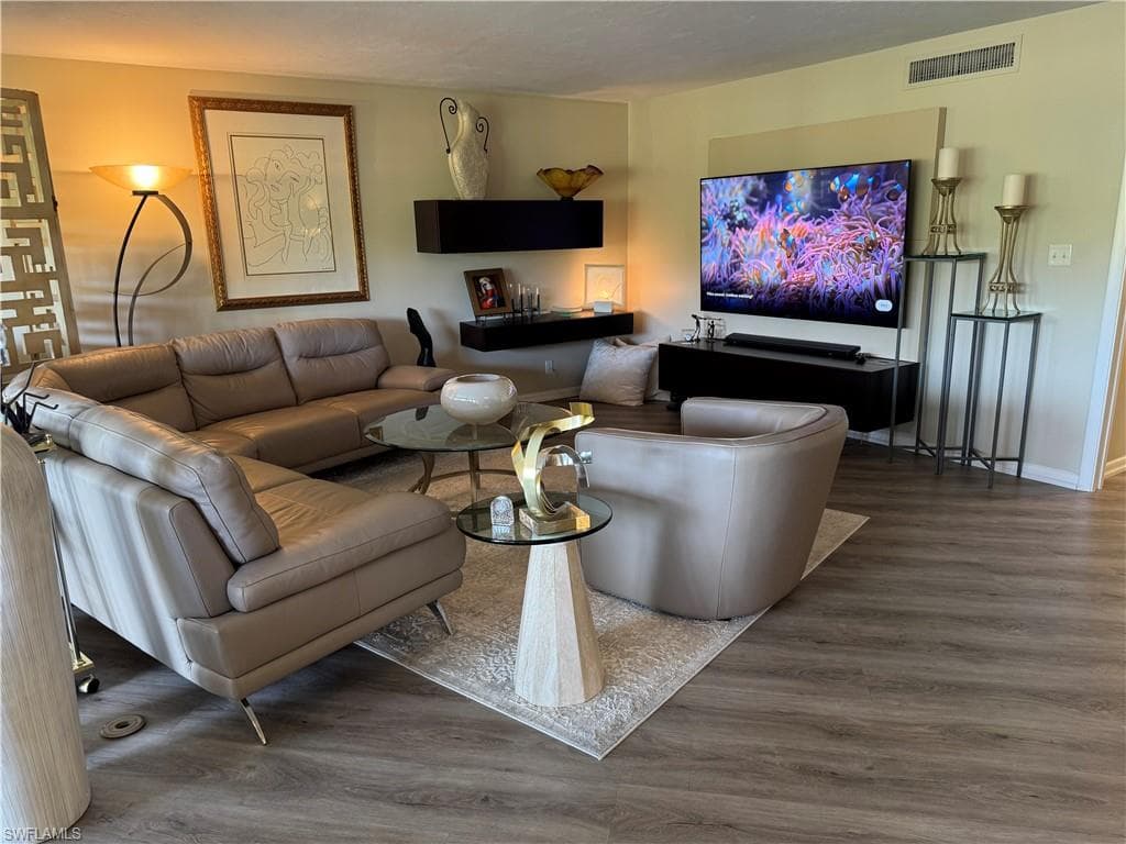 107 Clubhouse DR E159 NAPLES, FL 34105