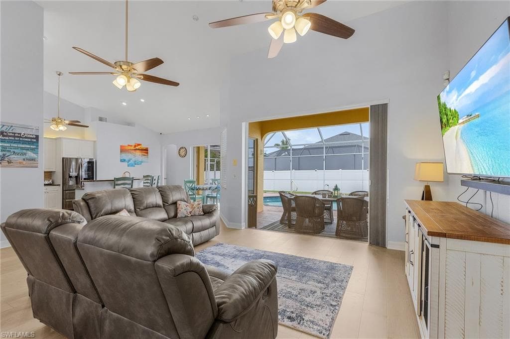 1004 NW 33rd AVE CAPE CORAL, FL 33993