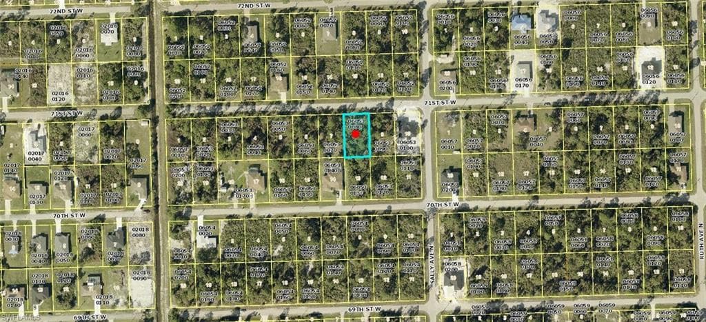 3405 71st ST W LEHIGH ACRES, FL 33971