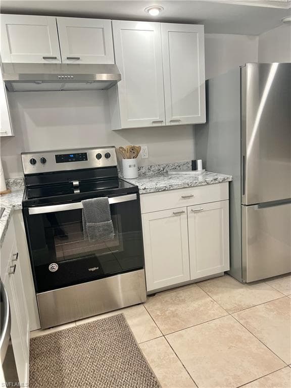 170 Turtle Lake CT 210 NAPLES, FL 34105