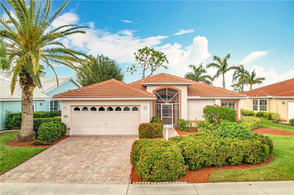 2151 Rio Nuevo DR NORTH FORT MYERS, FL 33917