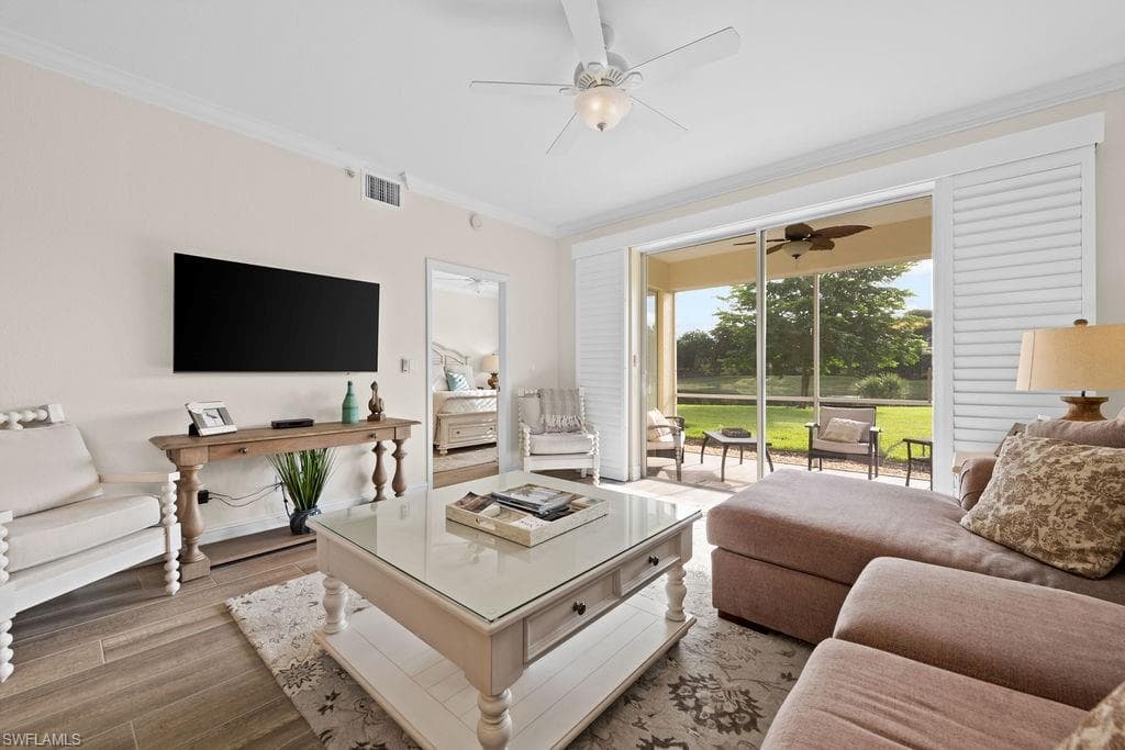 2310 Carrington CT 9-104 NAPLES, FL 34109