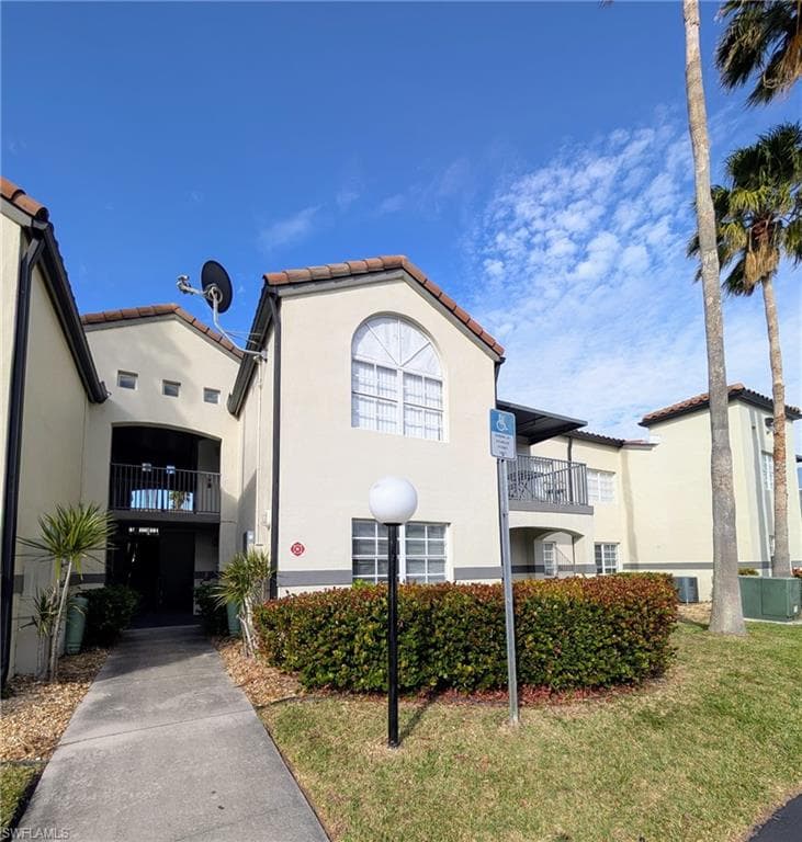 3407 Winkler AVE FORT MYERS, FL 33916