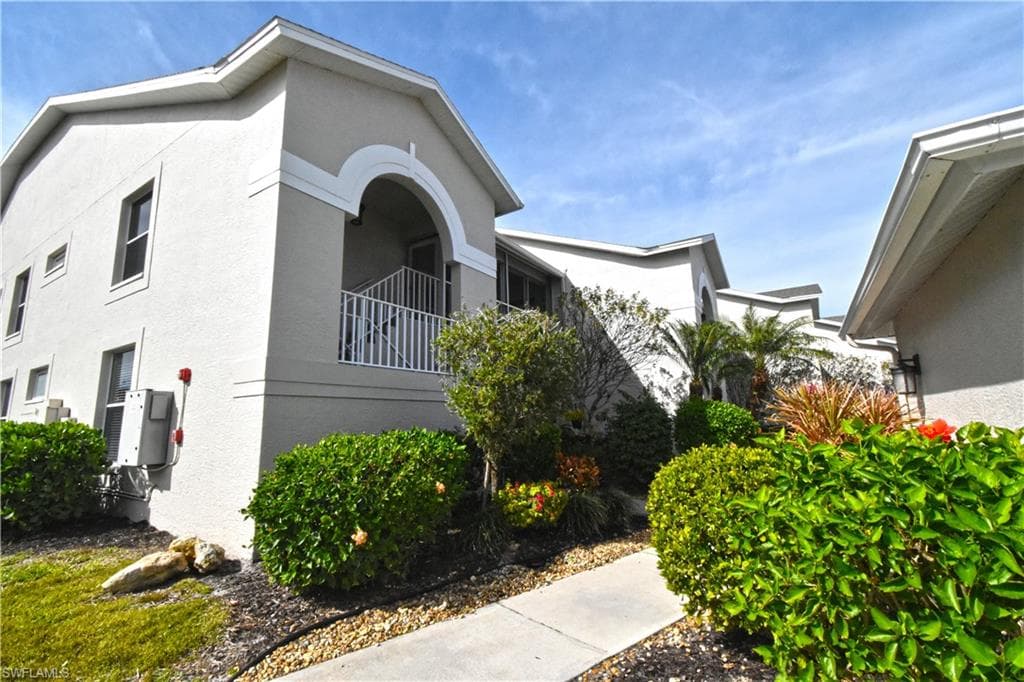14520 Hickory Hill CT 821 FORT MYERS, FL 33912