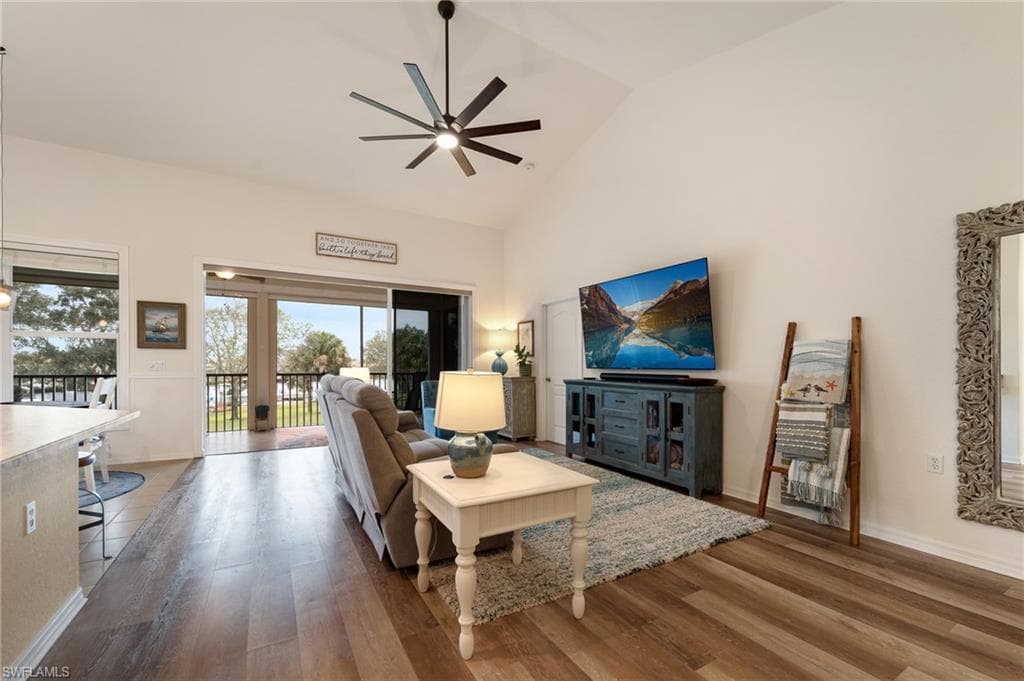 285 Cays DR 2308 NAPLES, FL 34114