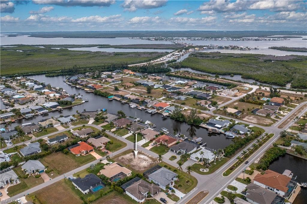 3729 SW 4th LN CAPE CORAL, FL 33991