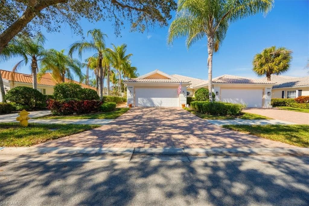 3368 Cayman LN NAPLES, FL 34119