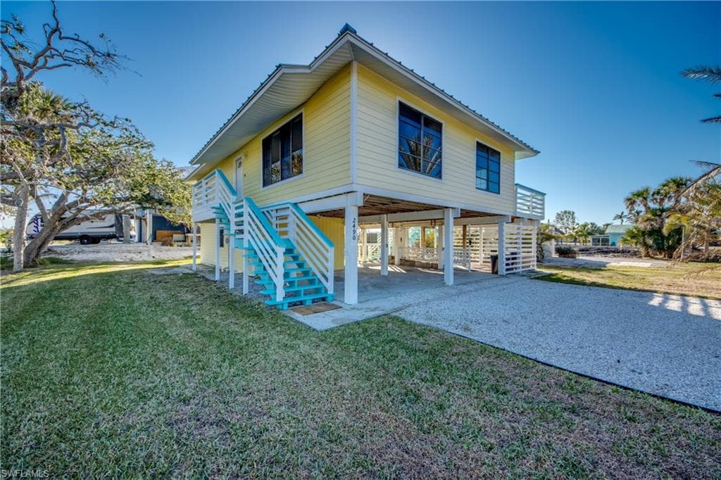 2490 Avocado ST ST. JAMES CITY, FL 33956