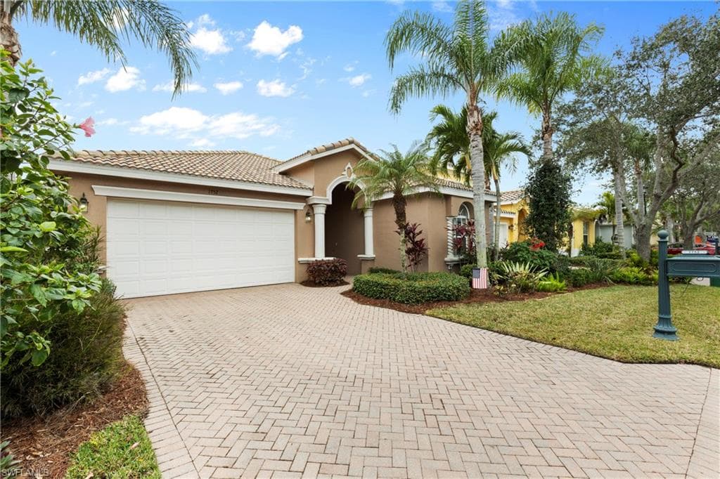 1752 Sanctuary Pointe CT NAPLES, FL 34110
