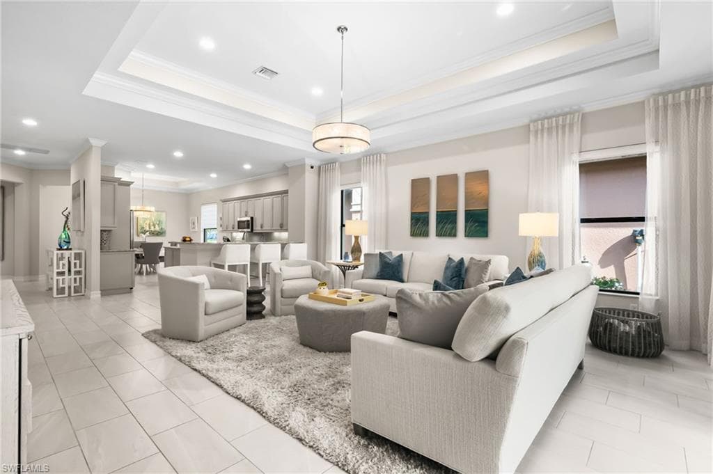 6608 Roma WAY NAPLES, FL 34113